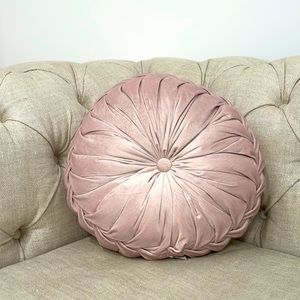 Decorative pillow